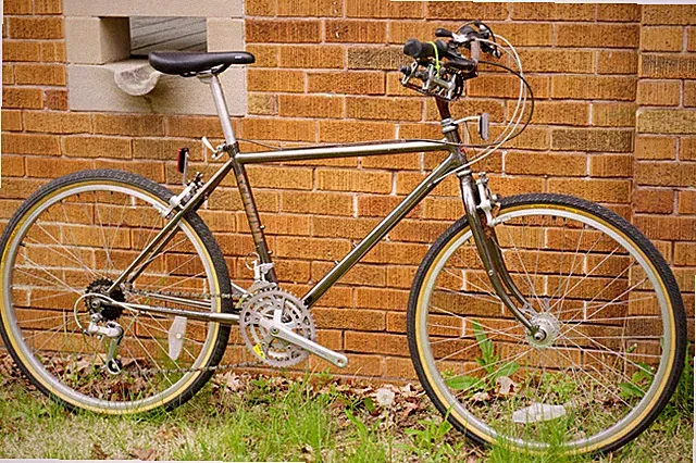 Schwinn High Sierra Suntour XC Roller Cam Brakes Shimano Deore Smoked Chrome 80s