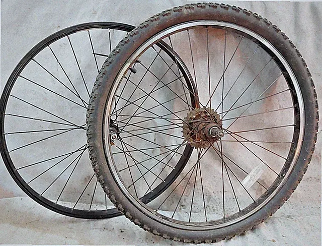Sta Tru 26" MTB Bike Wheel Set 135/100 Silver 7 Speed Freewheel USA Made Bolt-On